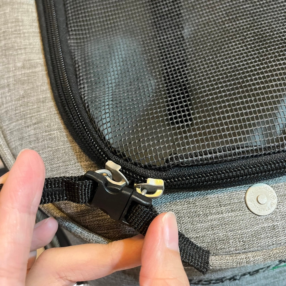 ❮二手❯ CHELSEA PET 寵物背包 貓狗適用 後背背包 高挺度 機能減壓 透氣 方便耐用 旅行包-細節圖3
