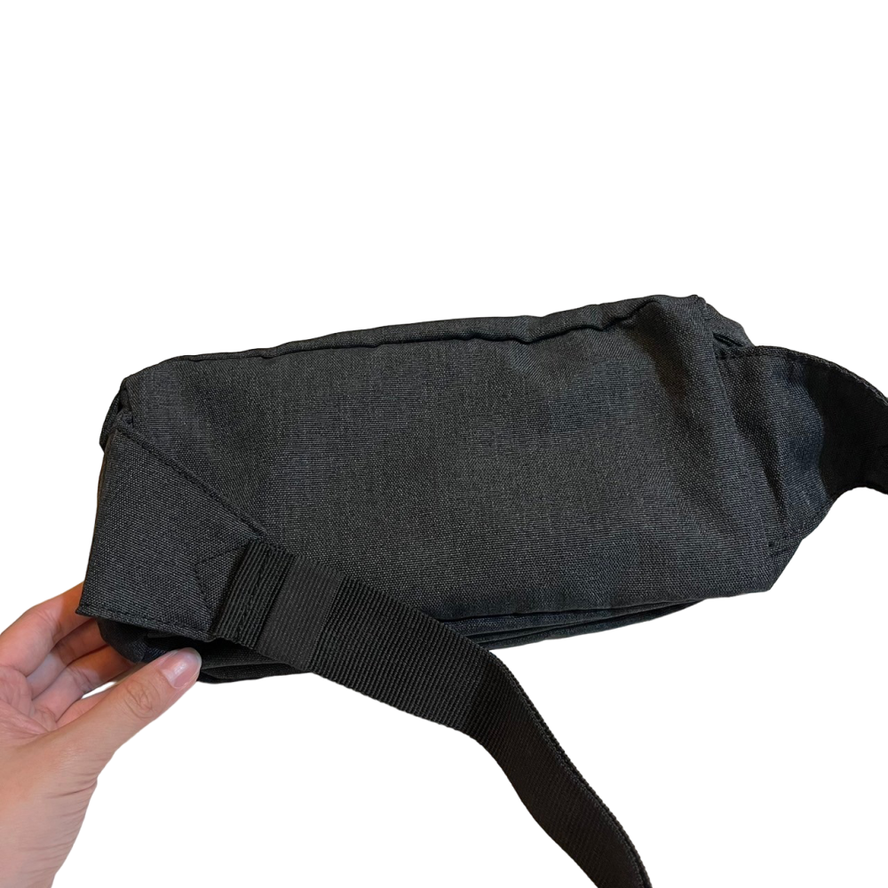 ❮二手❯ 美國 Champion 草寫logo電繡 胸包 單肩包 斜背包 腰包 外送員 胸腰包 可調節肩帶 正面冠軍標誌-細節圖5