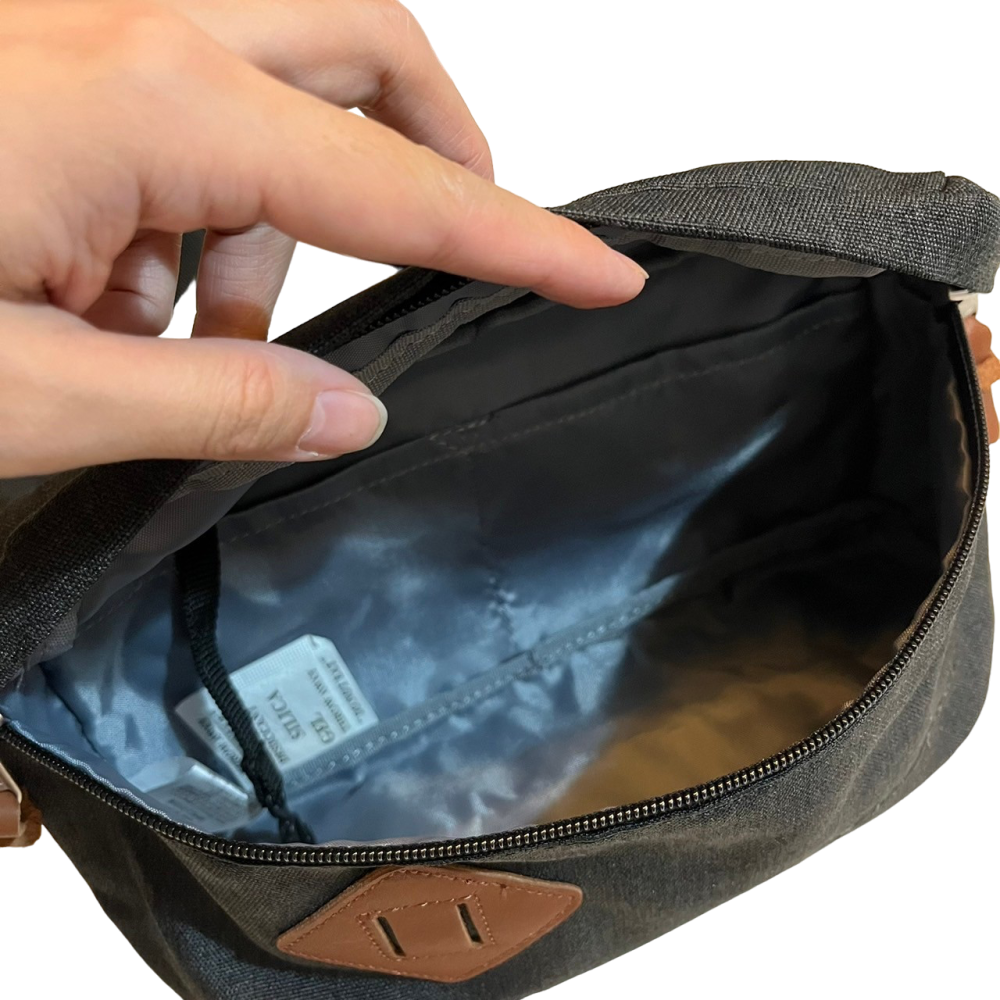 ❮二手❯ 美國 Champion 草寫logo電繡 胸包 單肩包 斜背包 腰包 外送員 胸腰包 可調節肩帶 正面冠軍標誌-細節圖7