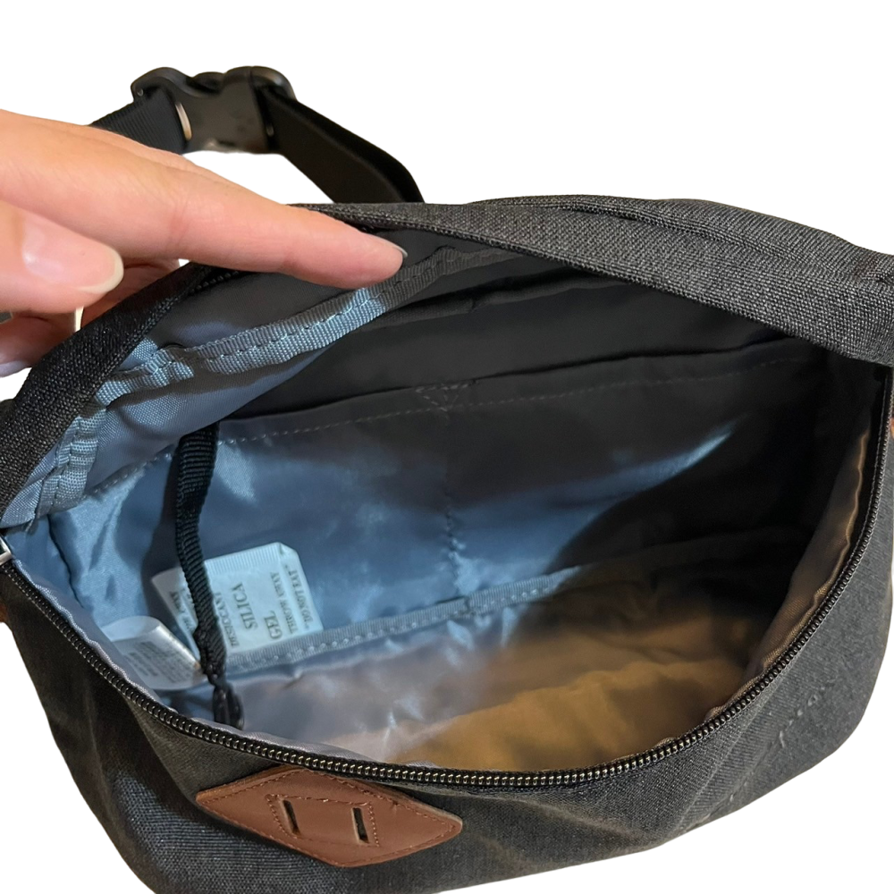 ❮二手❯ 美國 Champion 草寫logo電繡 胸包 單肩包 斜背包 腰包 外送員 胸腰包 可調節肩帶 正面冠軍標誌-細節圖8