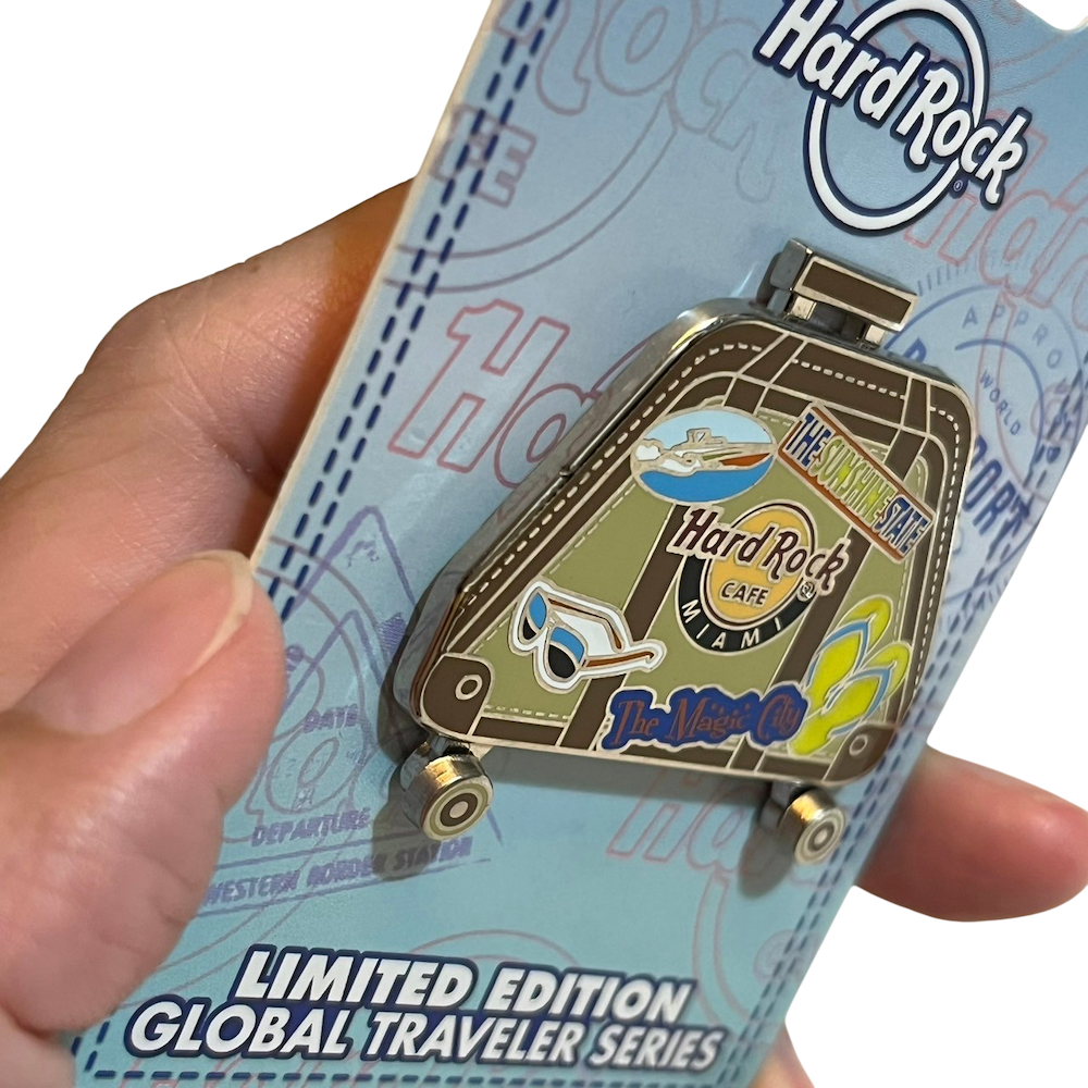 ❮全新❯ 美國 Hard Rock 路易斯維爾 硬石咖啡館 邁阿密門市帶回 全球旅行箱 輪子和手柄 別針 紀念品-細節圖4