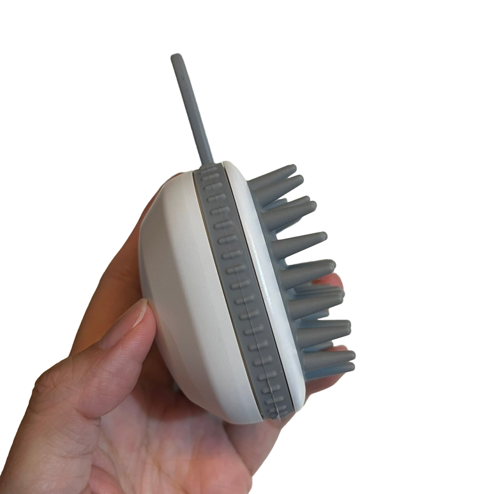 ❮近新❯ FunnyBuy 趣買 矽膠氣墊按摩洗頭刷 氣壓式頭皮按摩刷 軟式按摩刷 洗頭刷 頭皮按摩梳 SPA洗髮按摩梳-細節圖4