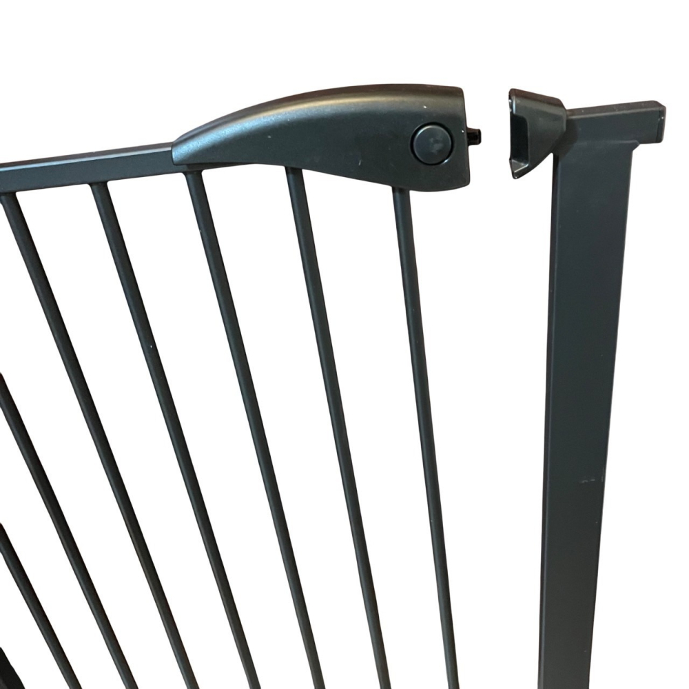 ❮二手❯ 莫菲思 62*76cm 室內兒童寵物安全防護門欄 護欄 安全圍欄 兩道安全鎖 保障寶寶的安全 柵欄 防護-細節圖5