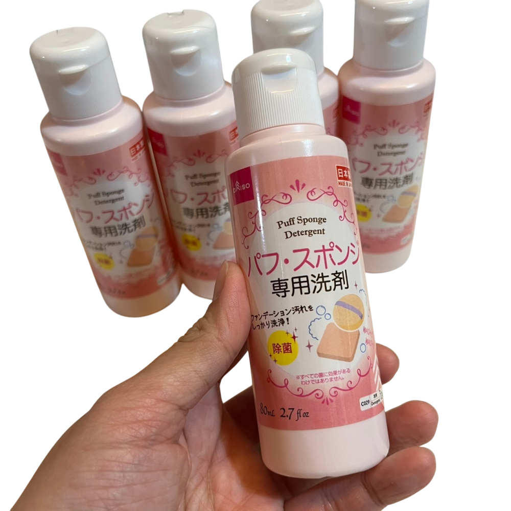 ❮全新❯ 日本 DAISO 大創 化妝棉清洗劑 80ml 粉撲清洗劑 女性內衣褲清潔劑 血漬劑 女性經期專用洗劑-細節圖2