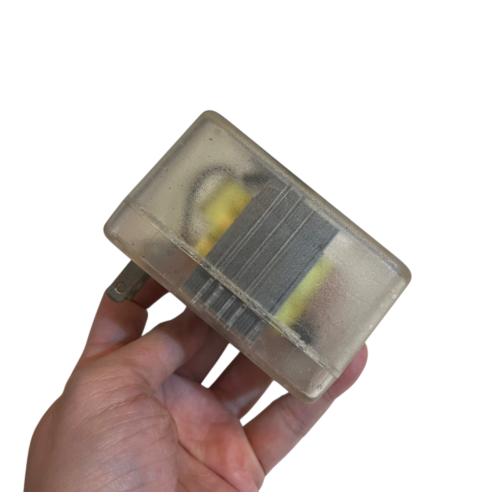 ❮二手❯ 喜得燈飾 DA-20-12 充電器 變壓器 SEEDDESIGN  12V 1.76A 燈條電源器 燈飾充電器-細節圖2