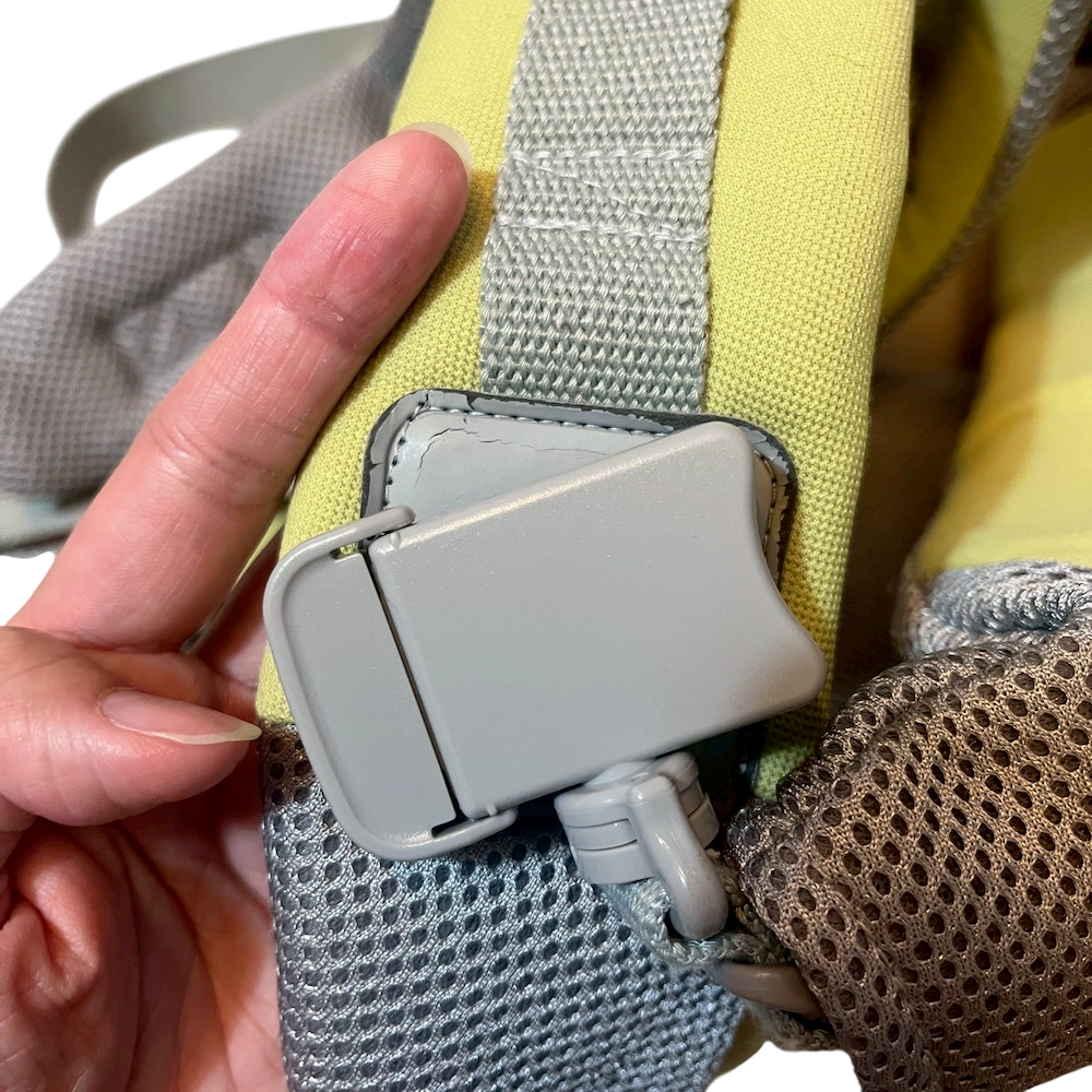 ❮二手❯ 日本 Aprica 愛普力卡 嬰幼兒三方向外出揹巾 Easy-Touch 嬰兒 背帶 揹巾 前背包 寵物背帶-細節圖4