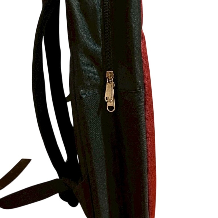 ❮近新❯ 義大利 ALFA ROMEO 米蘭 電腦後背包 阿爾法羅密歐 背包 書包 電腦包 後背包 護脊椎背包-細節圖4