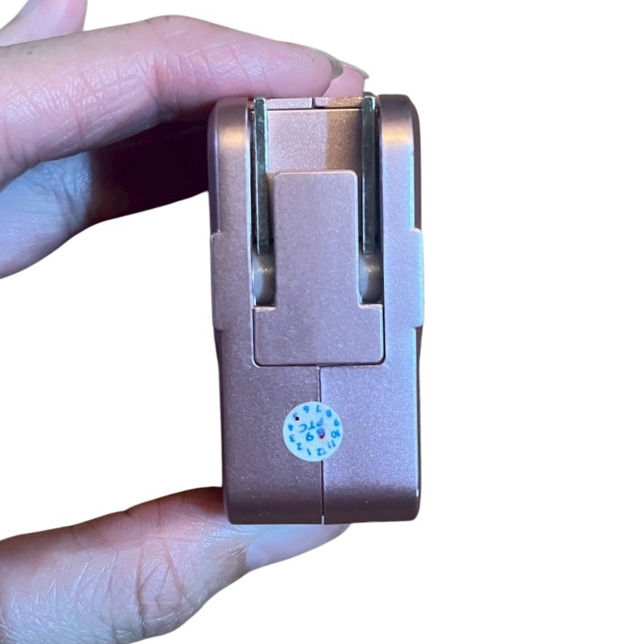 ❮二手❯ BSTar 貝仕達 AP-202 完美NO.1旅行充電器 雙USB 快速充電 摺疊收納 充電器-細節圖6