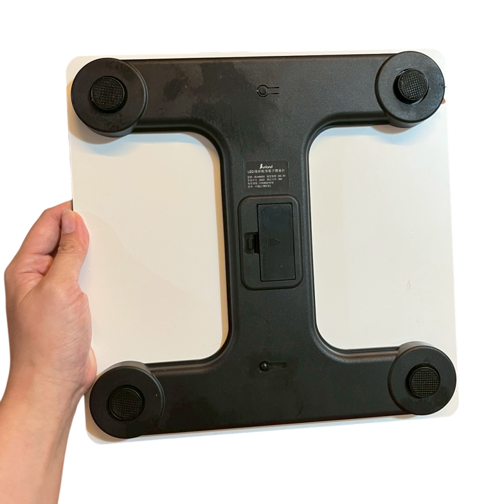 ❮二手❯ Sunland LED隱屏輕薄電子體重計 SLHA003 採用高精度感應器系統 確保測量精準 具備自動感應開關-細節圖4