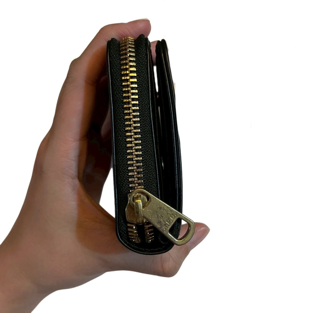 ❮二手❯ 法國 A.P.C. 精品短夾 經典款 防刮皮革款 12*9*3cm 錢包 皮革錢包 法國專櫃購買帶回-細節圖4