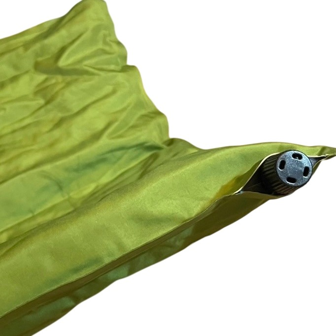 ❮二手❯ 美國 Coleman 充氣枕 露營 自動充氣枕頭 露營枕 午睡枕 登山枕 靠枕 自動充氣省力 面布觸感柔順-細節圖5