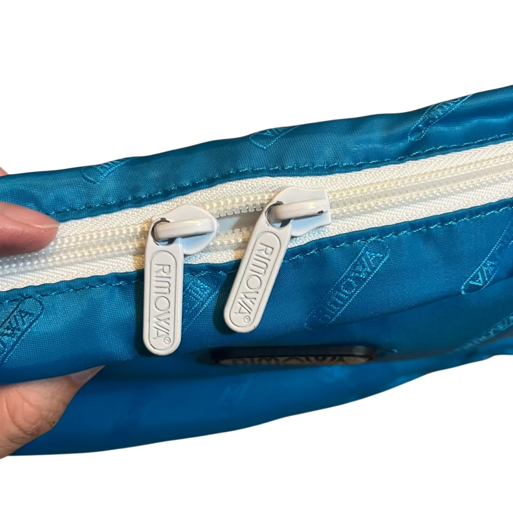 ❮近新❯ 德國 Rimowa 洗漱包 Toiletry Pouch 土耳其藍限量色 旅行收納包 化妝包 過夜包 耐用防水-細節圖8