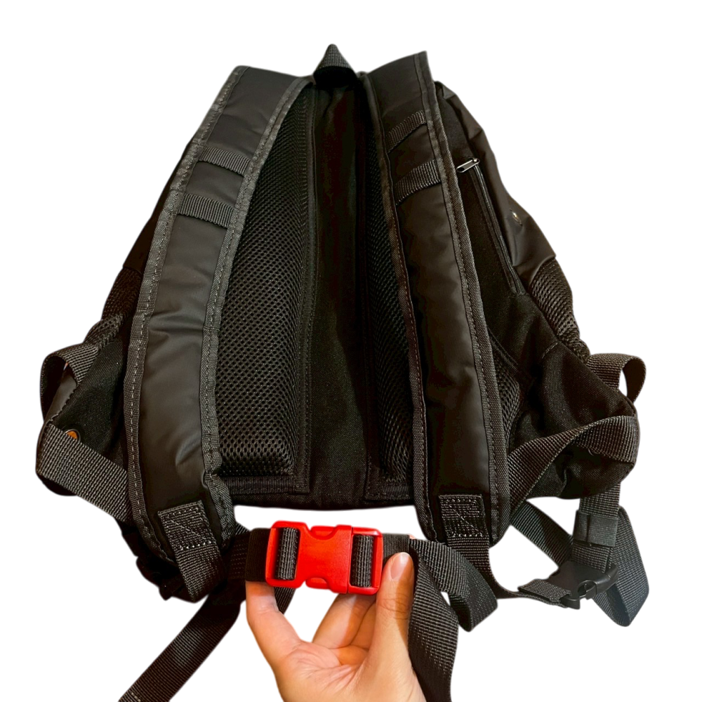 ❮近新❯ CrazyPaws 瘋狂爪子 寵物背包 小型犬 貓咪 以運動風設計結合環保無毒素材 貓包 狗包 背包 太空包-細節圖3