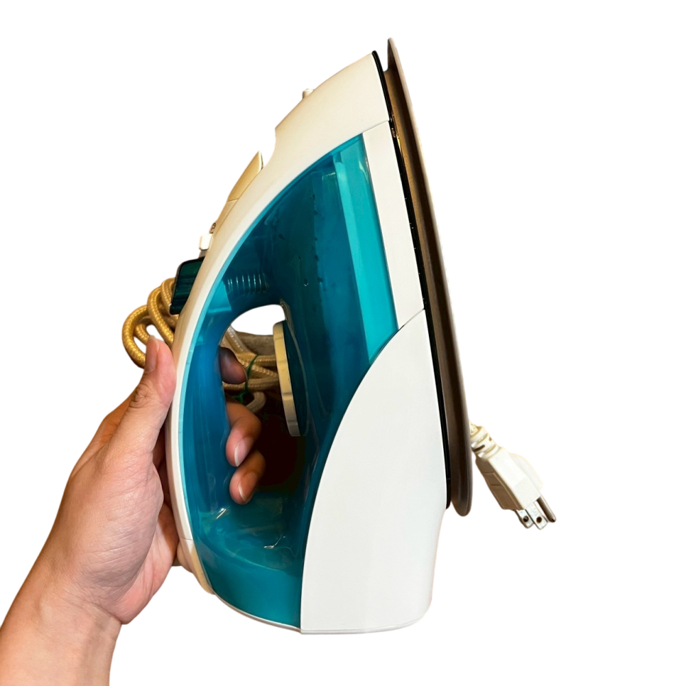 ❮二手❯ 日本 Panasonic 國際牌 NI-E250T 蒸氣/乾式電熨斗 採用U型底板 可均勻分配蒸氣 防鈣化系統-細節圖6