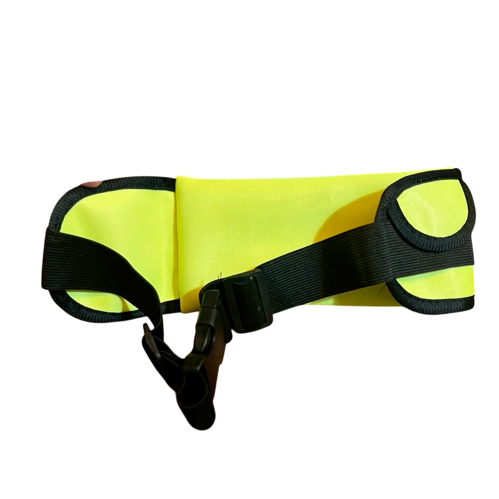 ❮全新❯ Unitech 多功能機能運動腰包 具有反光條設計 可確保夜間運動安全 配備通用耳機孔 容量大 方便放置隨身物-細節圖3