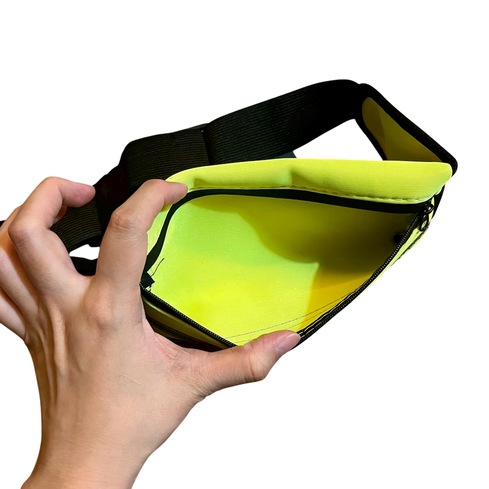 ❮全新❯ Unitech 多功能機能運動腰包 具有反光條設計 可確保夜間運動安全 配備通用耳機孔 容量大 方便放置隨身物-細節圖5