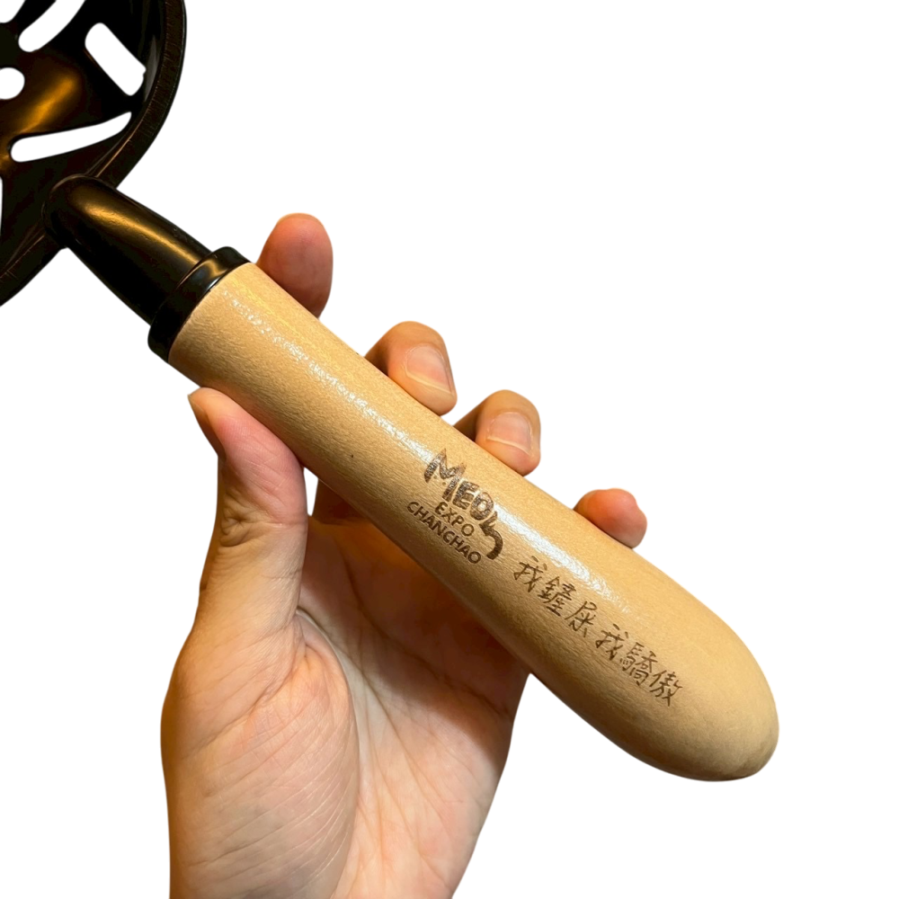 ❮近新❯ 埃及喵神試煉 鏟屎官大賽 ME EXPO CHANCHAO 實木柄塗層貓砂鏟 展昭世界貓咪博覽會 貓砂鏟 貓砂-細節圖2