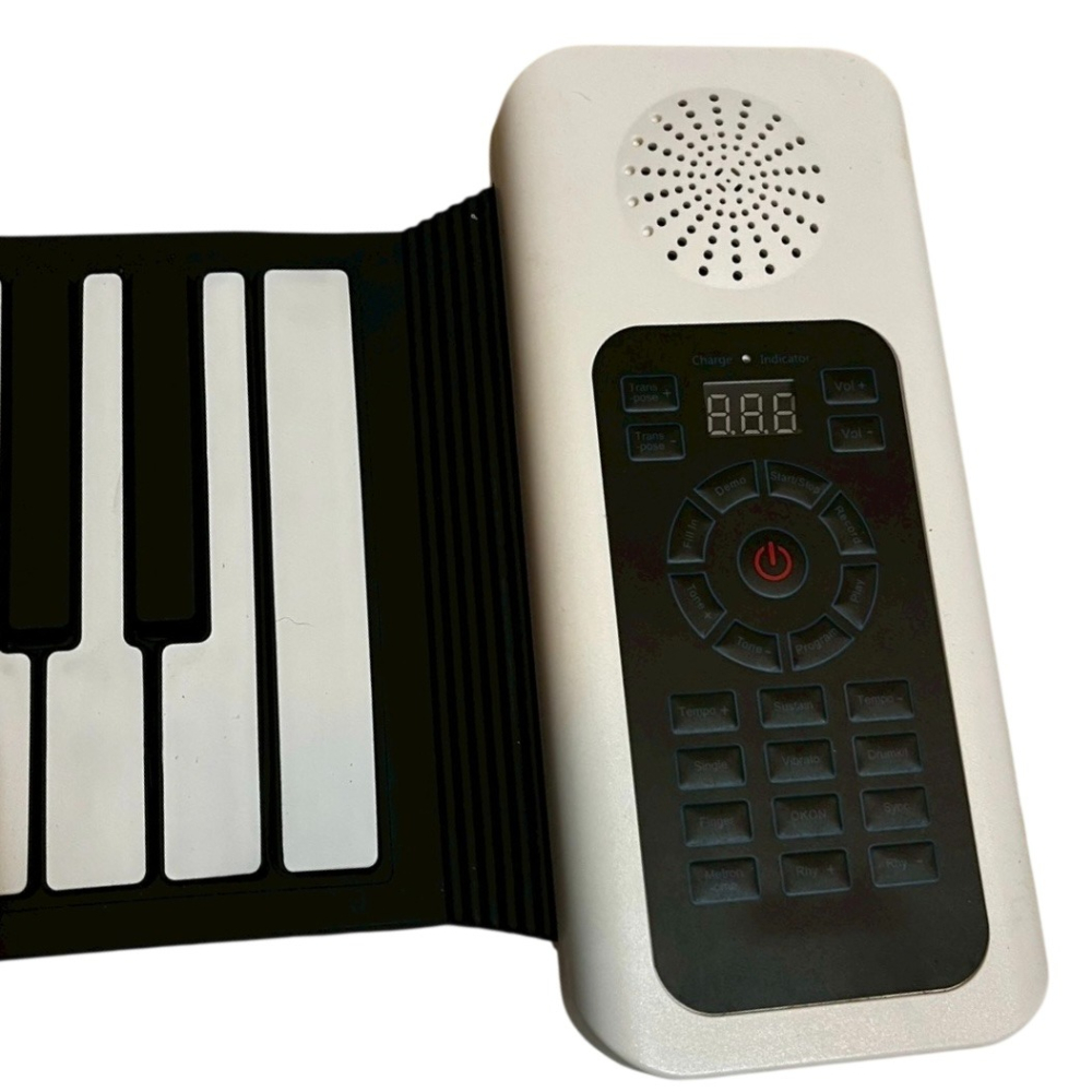 ❮二手❯ 88鍵 加厚專業版 手捲鋼琴 電子鋼琴 摺疊鋼琴 附延音踏板 藍牙連接 MIDI 軟鋼琴 鋼琴練習 禮物-細節圖4