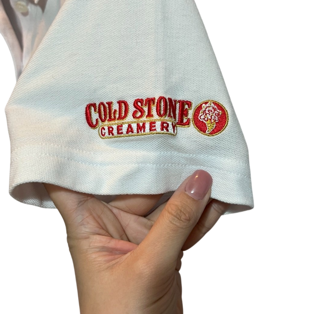 ❮二手❯ 美國 Cold Stone 酷聖石 員工制服 Polo衫 工作服 短袖 上衣 白色 刺繡 Logo 門市 紀念-細節圖4
