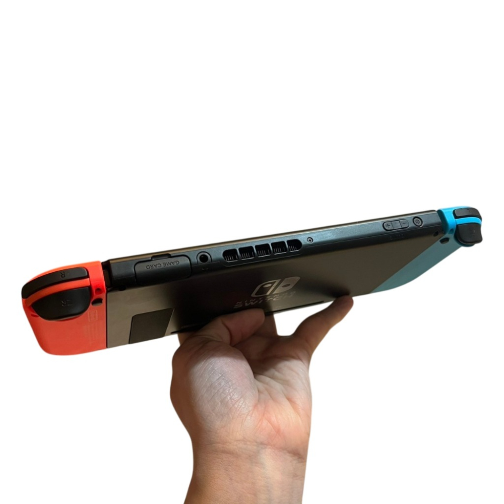 ❮零件❯ 日本 Nintendo 任天堂 Switch 1比1展示模型機 藍紅配色 樣品機 拍攝道具 櫥窗擺飾 沒辦法玩-細節圖3
