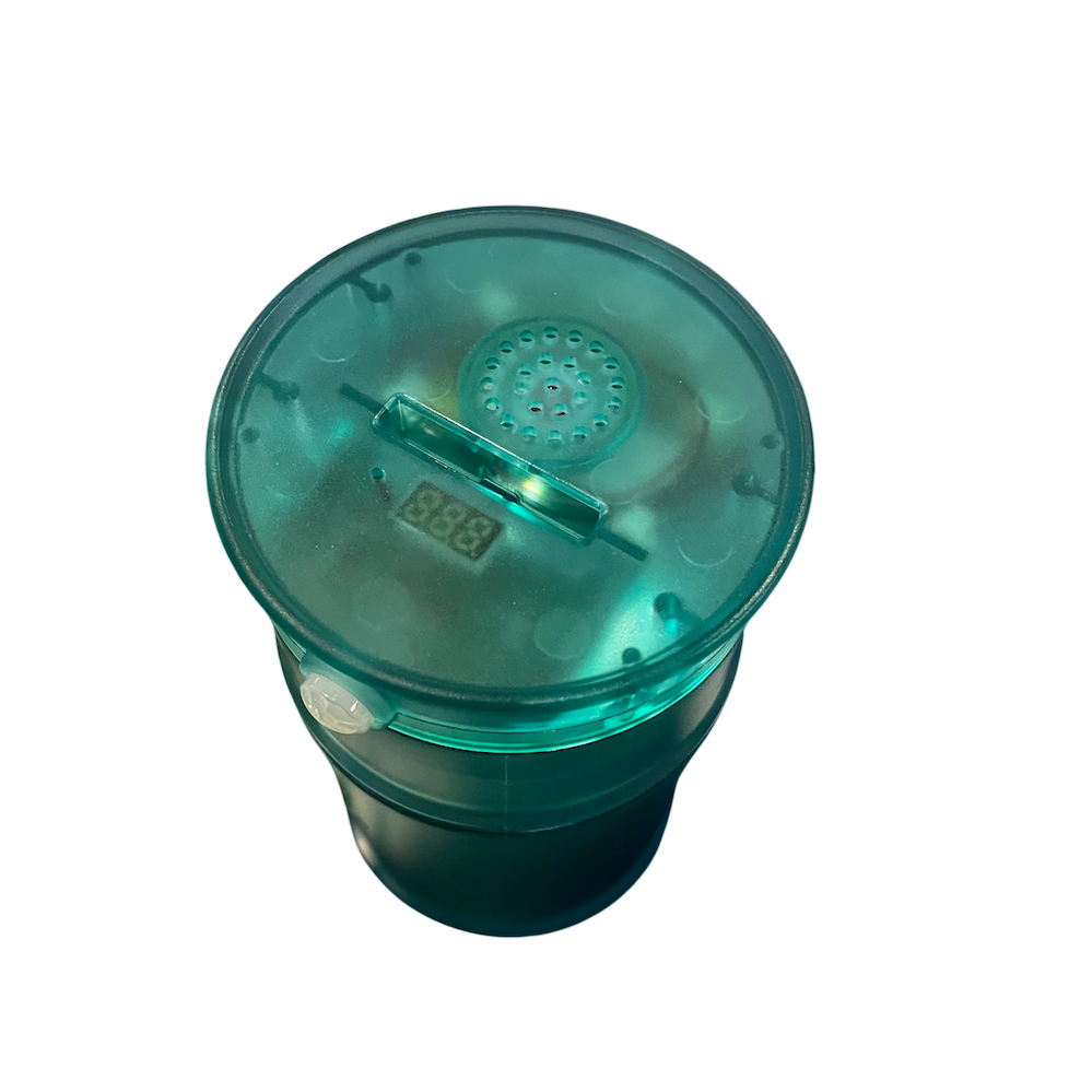 ❮全新❯ 慈濟 Tzu Chi 智慧竹筒 LED 存錢筒 竹筒歲月 隨身夜燈 氣氛燈 綠色 蔬食共善 弘法利生紀念-細節圖2