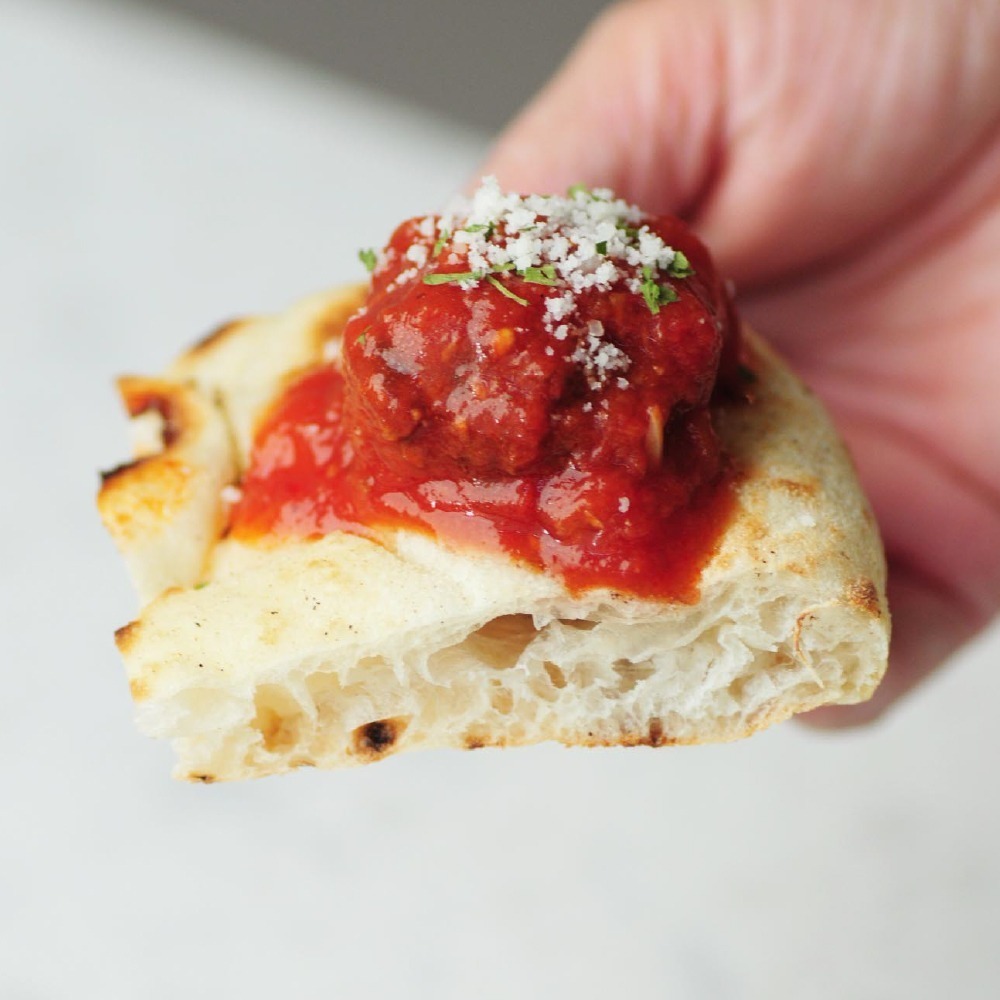 【瑪咖朵披薩】經典豬肉丸辣醬-細節圖4