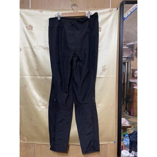 adidas 防風運動長褲-細節圖2