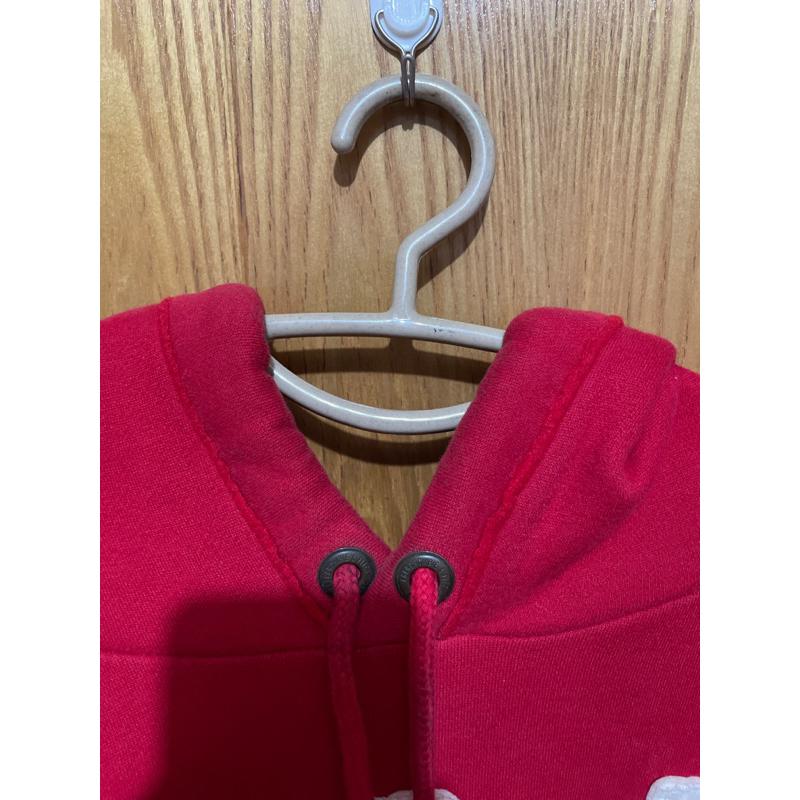A&F 紅色帽踢 hoodie-細節圖5