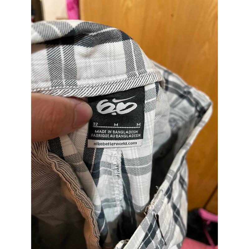 Nike 工作休閒短褲-細節圖3