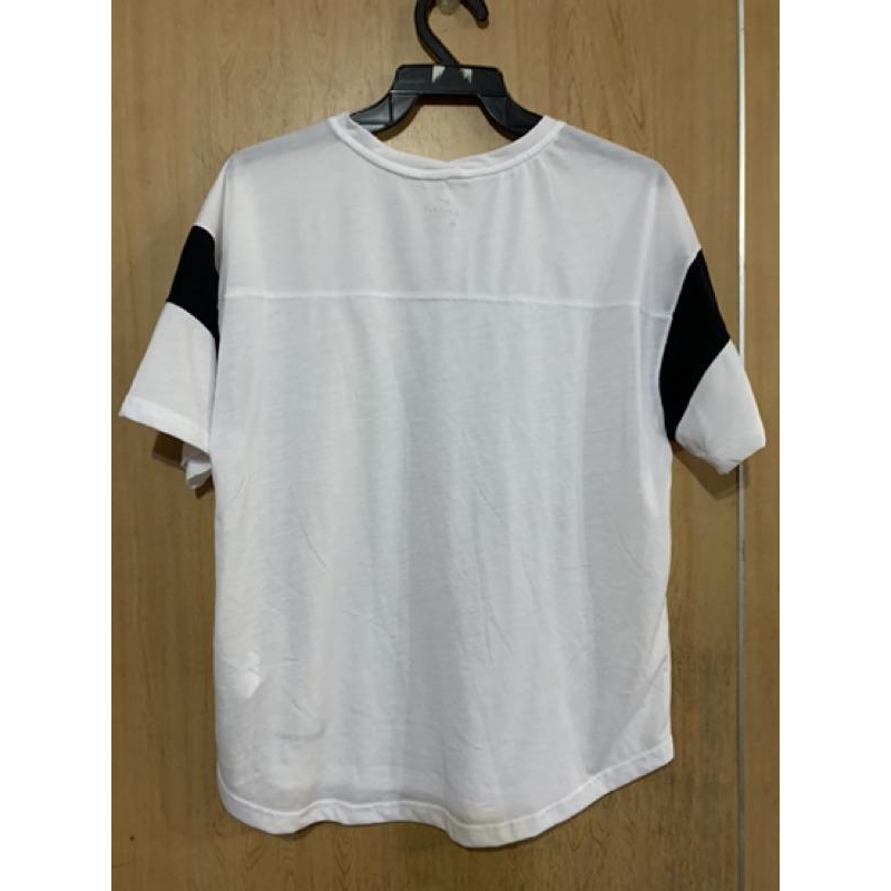 Nike 運動上衣 女生-細節圖2