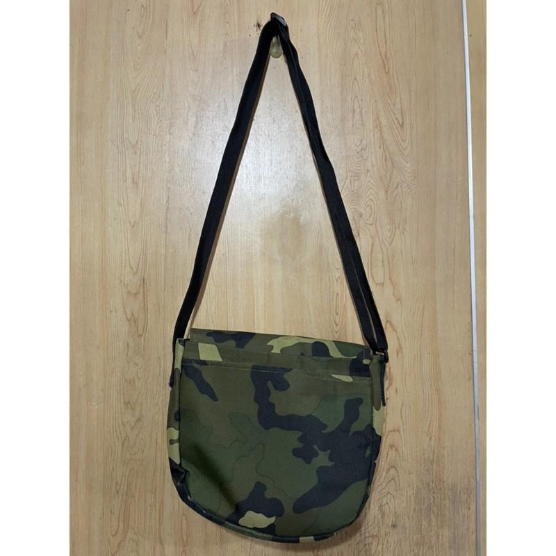 Dickies 迷彩側背包-細節圖2