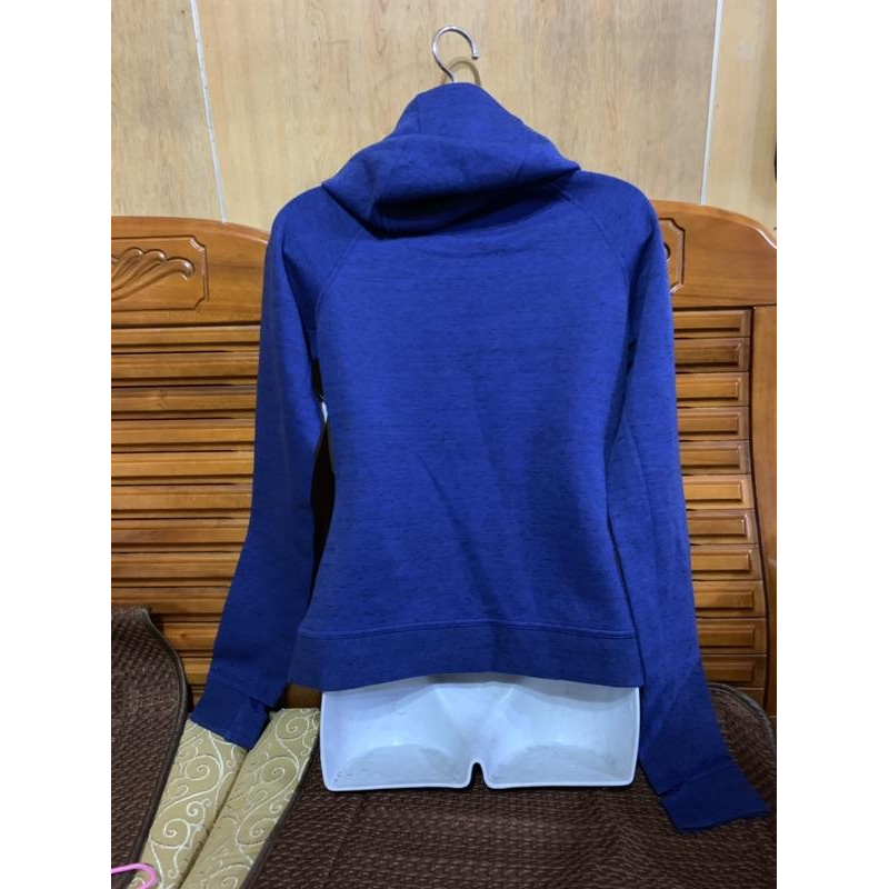 Nike 帽踢 女 高領-細節圖2