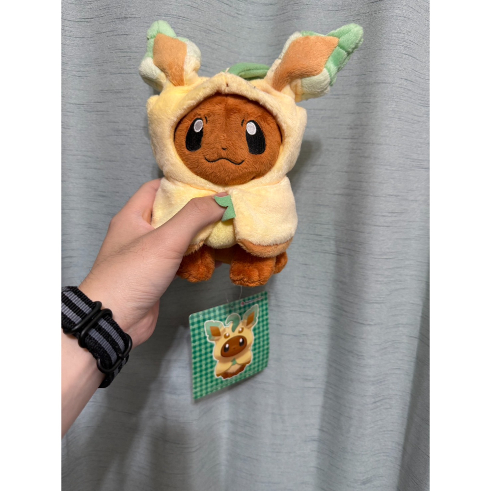 寶可夢中心 變裝 葉伊布 玩偶 娃娃 毛絨玩具 日本 寶可夢 已絕版 吊牌未拆-細節圖3