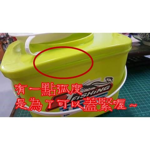 現貨不用問~組合價~ DT 簡易型 活餌桶/養蝦桶 輕巧又方便 顏色隨機~ (幫浦+電池*1+管子+氣泡石=229)-細節圖3