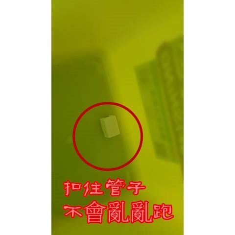 現貨不用問~組合價~ DT 簡易型 活餌桶/養蝦桶 輕巧又方便 顏色隨機~ (幫浦+電池*1+管子+氣泡石=229)-細節圖5
