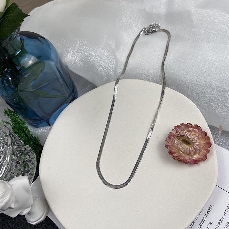 Celia 莎莉亞 歐美 光澤感 蛇鏈 3MM 鈦鋼項鍊 不褪色 打底鍊 基本款 金/銀/玫瑰金-細節圖6