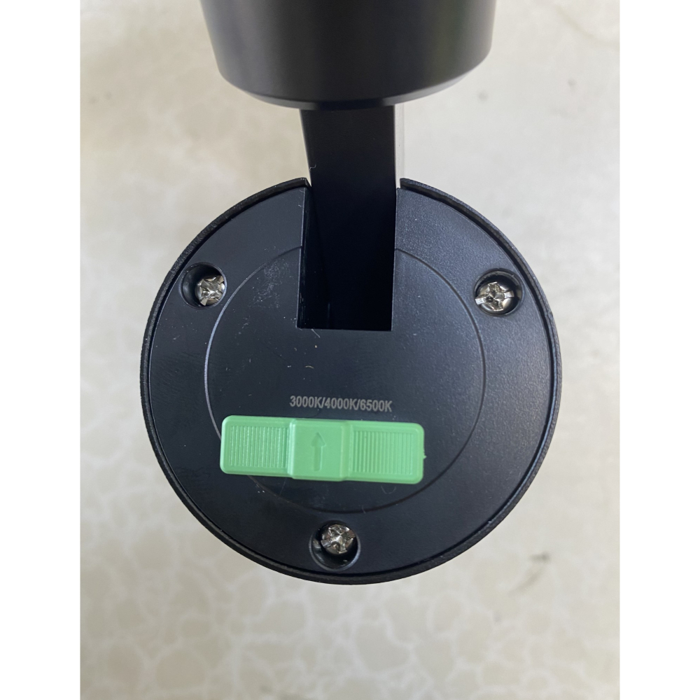 億光 星悅 LED 15W 軌道燈 使用控制鍵 變化三種色溫 邱比特 雅緻白 耀石黑-細節圖3
