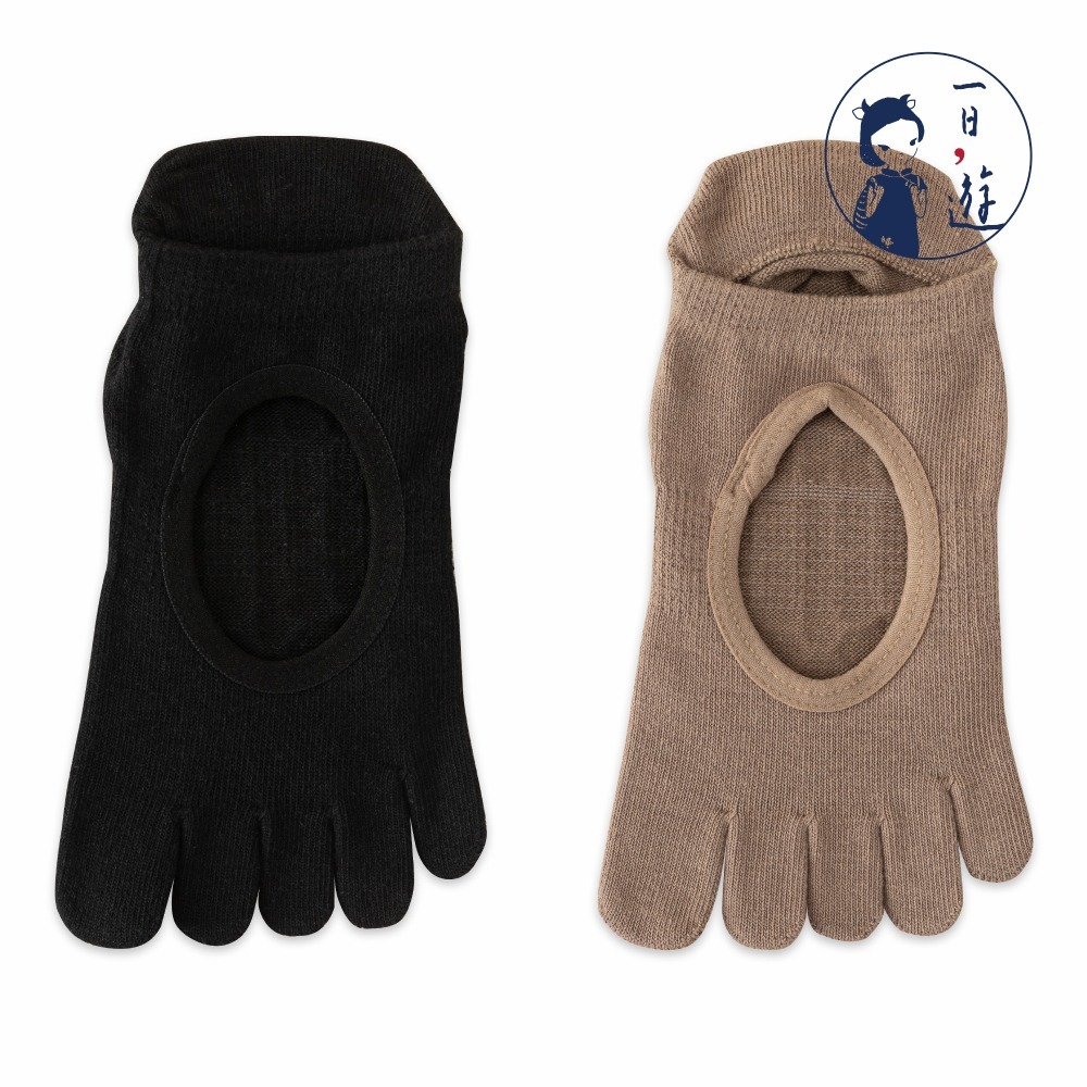 黑色、咖啡 (各1雙)