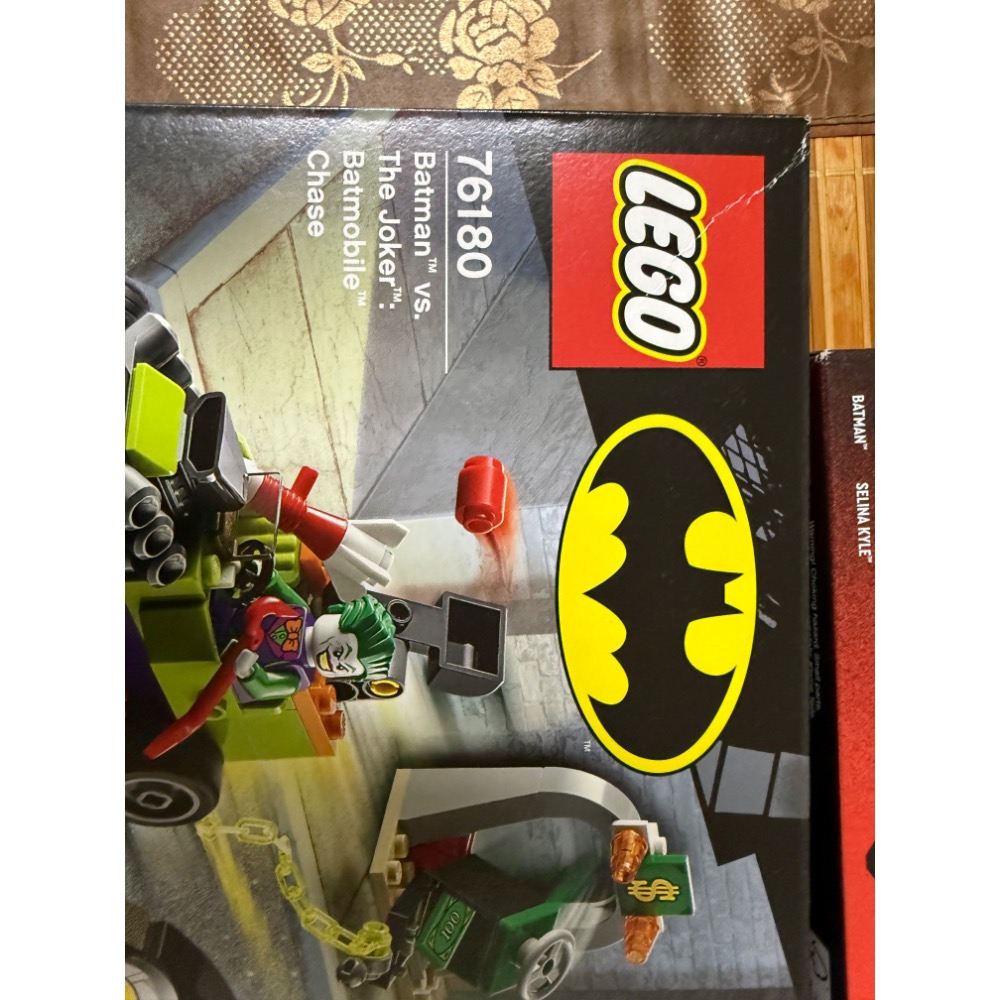 Lego 76180-規格圖1