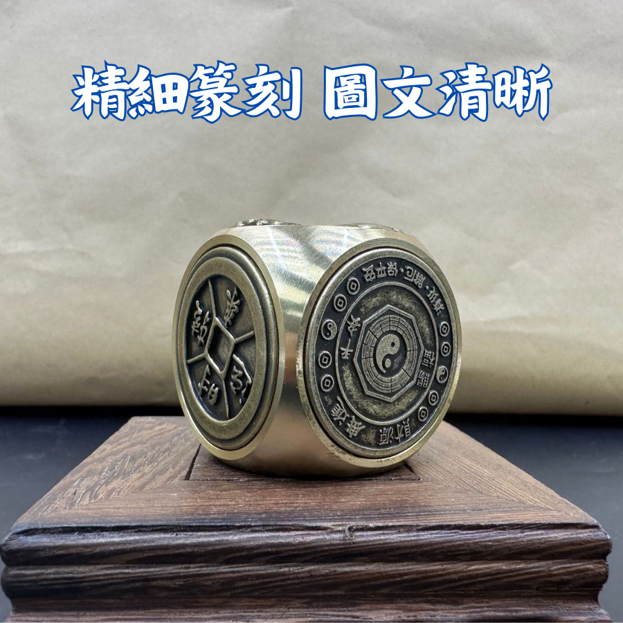 【台灣現貨】壓牌器 壓牌公仔 德州撲克 德州撲克壓牌器 純銅製作 六面可轉 跑馬神器-細節圖3