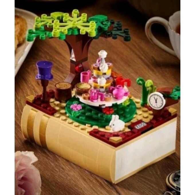 LEGO 樂高 Bricktober 2021 童話故事書 奇幻世界 糖果屋 傑克與魔豆 小紅帽 愛麗絲夢遊仙境-細節圖6