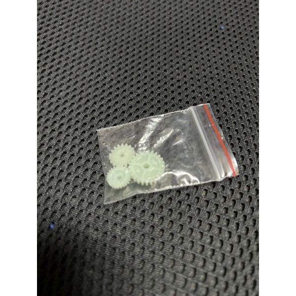 ✿AREA.TOY✿ D12 WPL 頑皮龍 原廠主機板 馬達 塑料配件 前保險桿 前臉 後照鏡 雨刷 擺臂 轉向杯-規格圖1