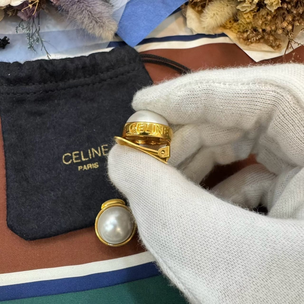 💎（附原廠防塵袋）Celine vintage珍珠夾式耳環-細節圖3