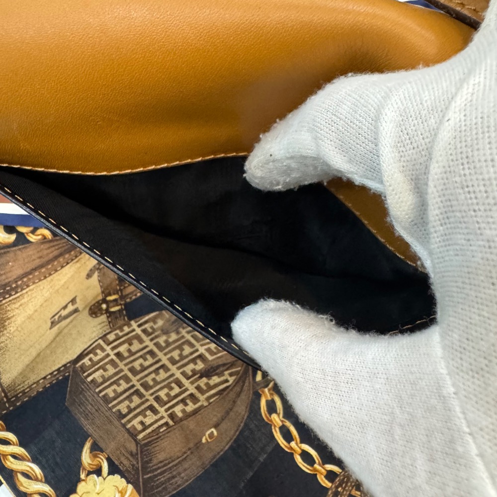 👝【極稀有｜Celine 凱旋徽章黑棕拼色馬鞍包】-細節圖4