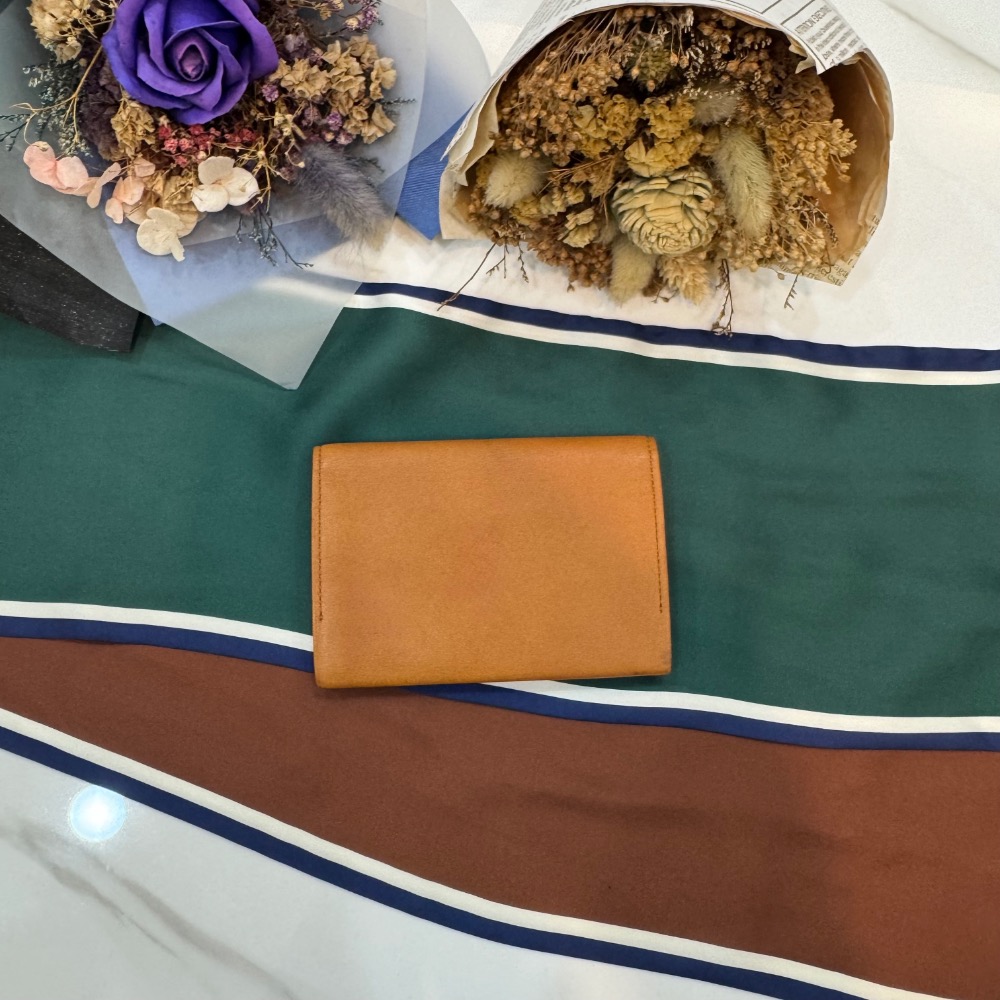 👝【YSL 聖羅蘭焦糖棕卡包/名片夾/零錢包】-細節圖4