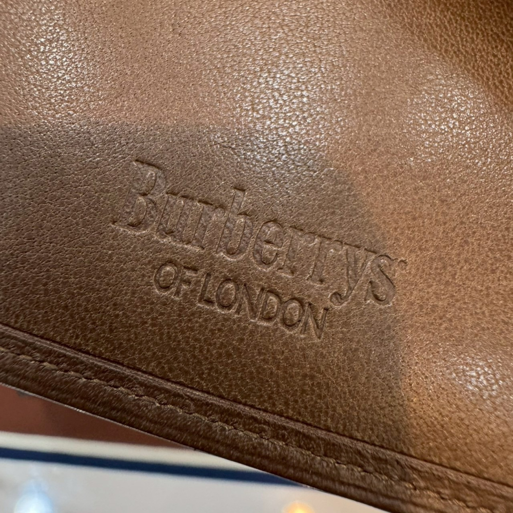 👝【全新大全配｜Burberrys經典騎士標雙折牛皮短夾】-細節圖6