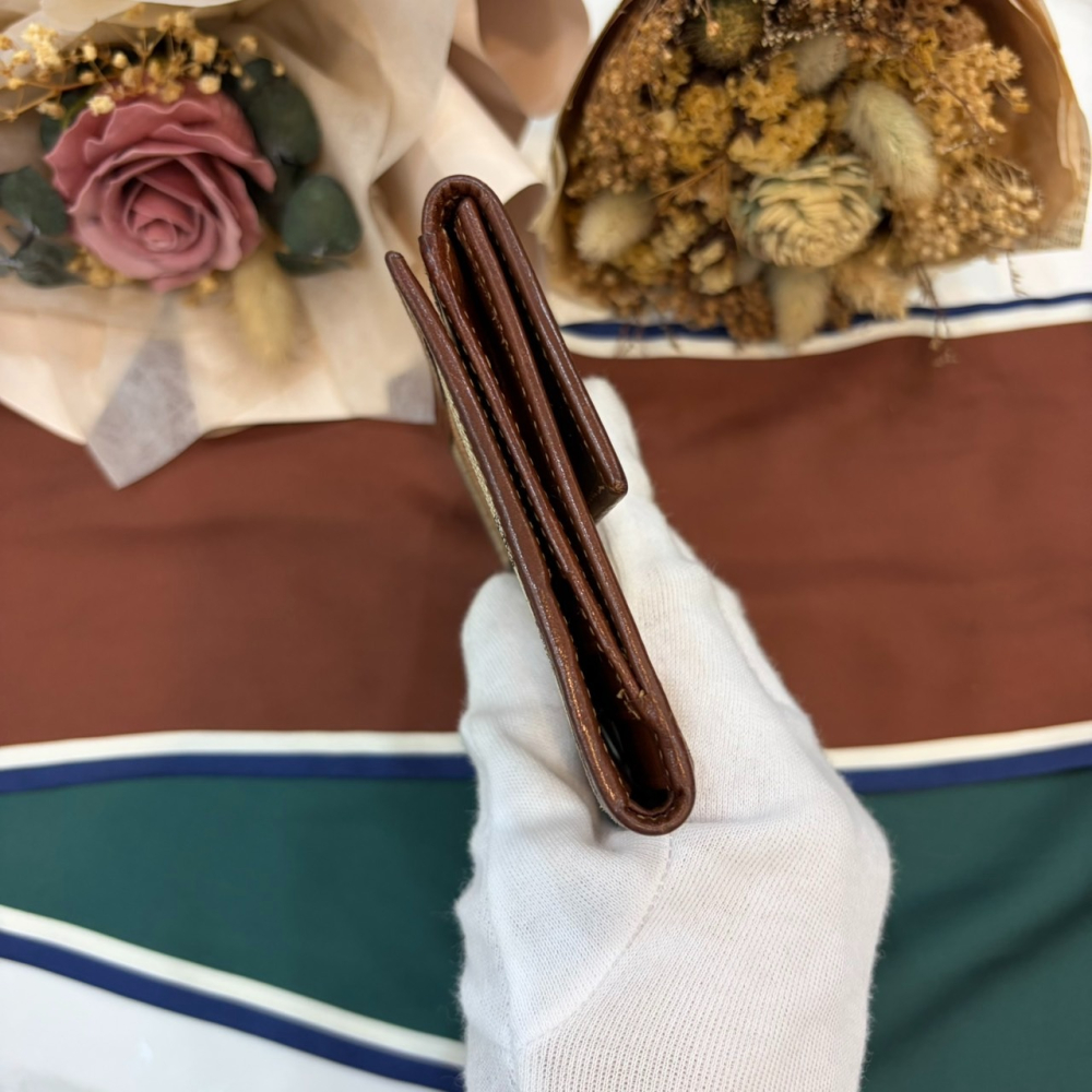 👝【Burberrys經典格紋雙折皮製短夾】-細節圖9