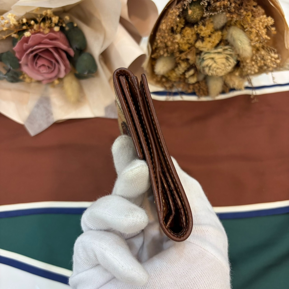 👝【Burberrys經典格紋雙折皮製短夾】-細節圖10
