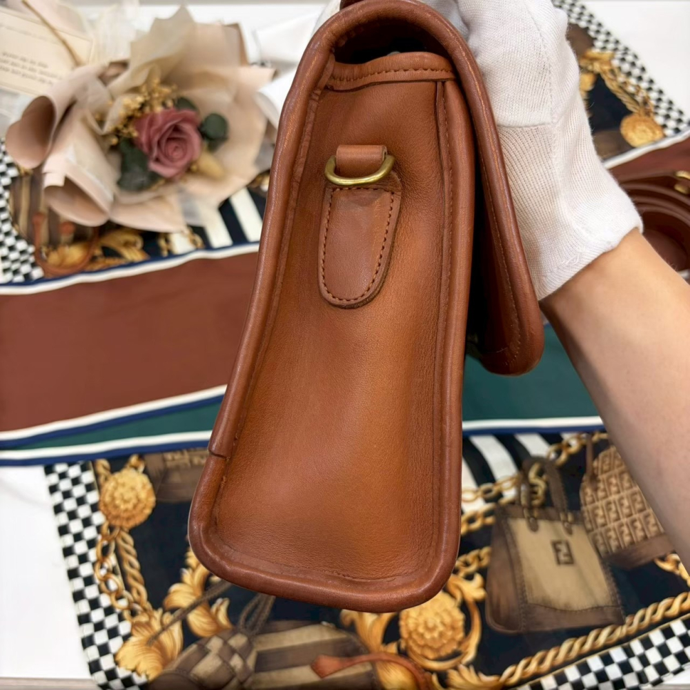 👜【Vintage Coach Court Bag 焦糖英倫學院包】-細節圖8