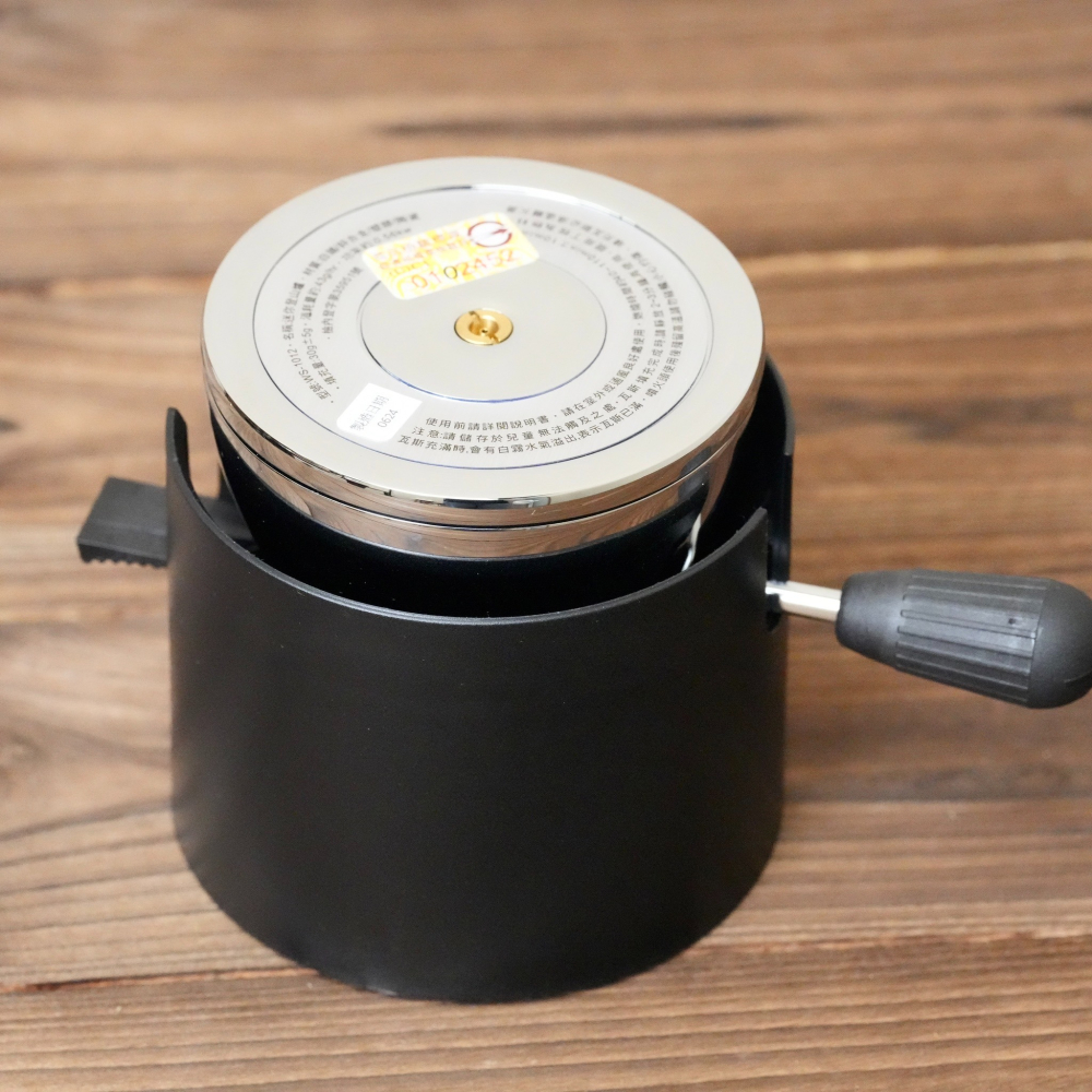 【沐湛咖啡】 保固 高效能 小瓦斯爐 陶瓷登山爐 迷你登山爐 可搭配打火機瓦斯 附防燙充氣座 控火精準 安全標章-細節圖4